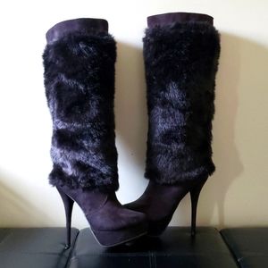 Knee high stiletto boots w faux fur.